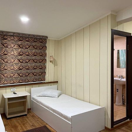 Hiva Hotel ทาชเคนต์ ภายนอก รูปภาพ