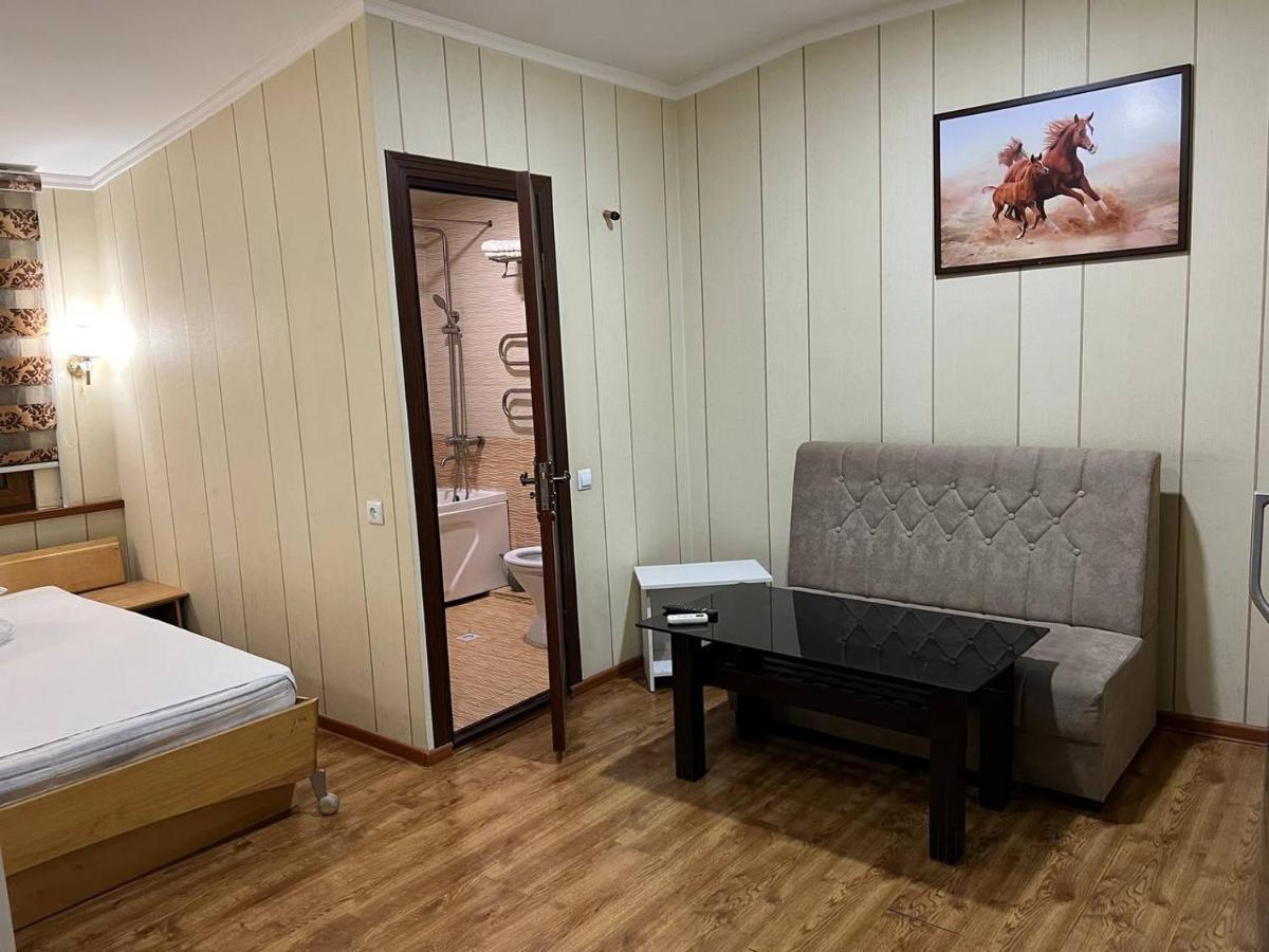 Hiva Hotel ทาชเคนต์ ภายนอก รูปภาพ