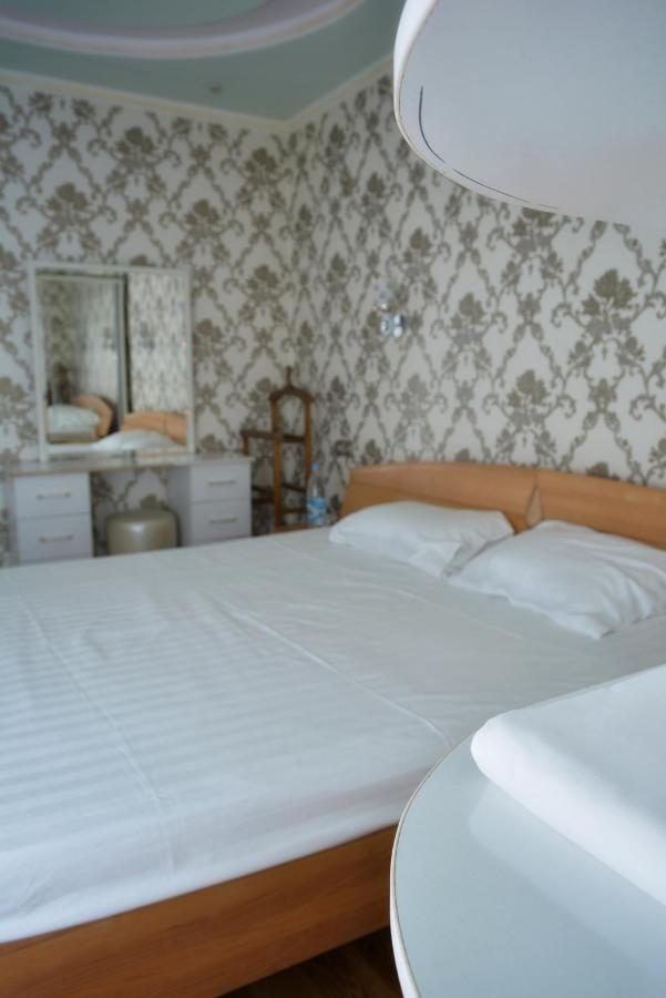 Hiva Hotel ทาชเคนต์ ภายนอก รูปภาพ